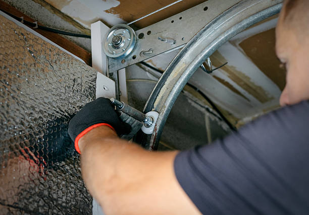 Affordable Garage Door Panel Replacement solutions in South Sarasota, FL